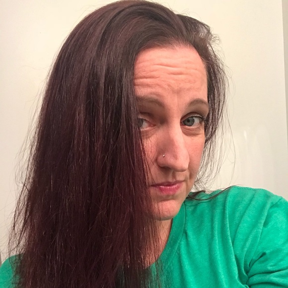 Meet your Posher, Elizabeth - Picture 5 of 12